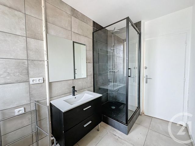 Appartement F3 à louer - 3 pièces - 56.0 m2 - TROYES - 10 - CHAMPAGNE-ARDENNE - Century 21 Lairé Immobilier