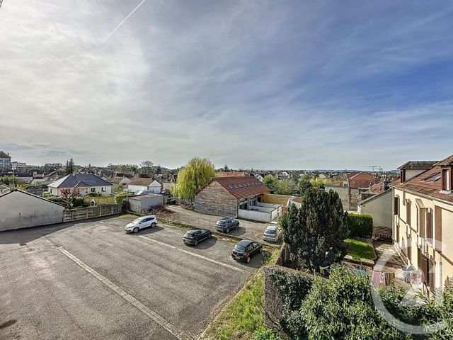 Appartement F3 à louer - 3 pièces - 56.0 m2 - TROYES - 10 - CHAMPAGNE-ARDENNE - Century 21 Lairé Immobilier