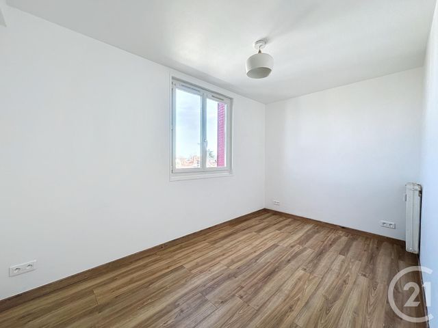 Appartement F3 à louer - 3 pièces - 56.0 m2 - TROYES - 10 - CHAMPAGNE-ARDENNE - Century 21 Lairé Immobilier