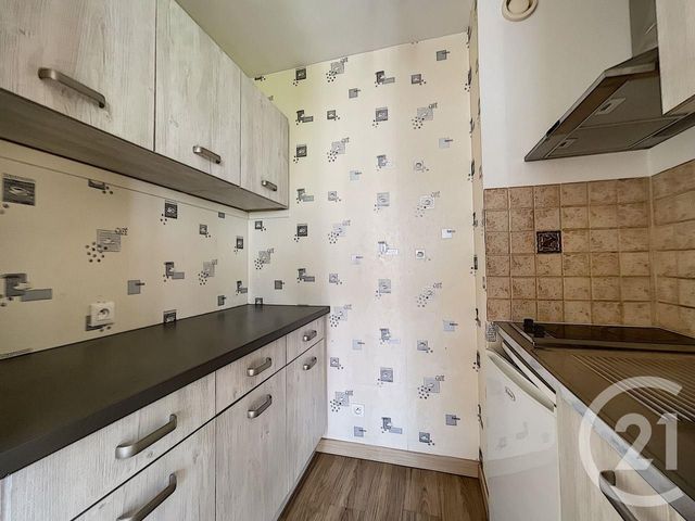 Appartement F2 à louer - 2 pièces - 42.2 m2 - TROYES - 10 - CHAMPAGNE-ARDENNE - Century 21 Lairé Immobilier