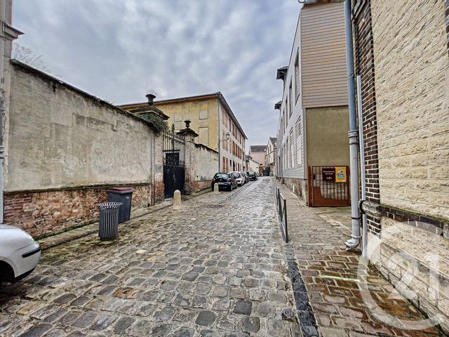 Appartement F5 à louer - 5 pièces - 118.0 m2 - TROYES - 10 - CHAMPAGNE-ARDENNE - Century 21 Lairé Immobilier