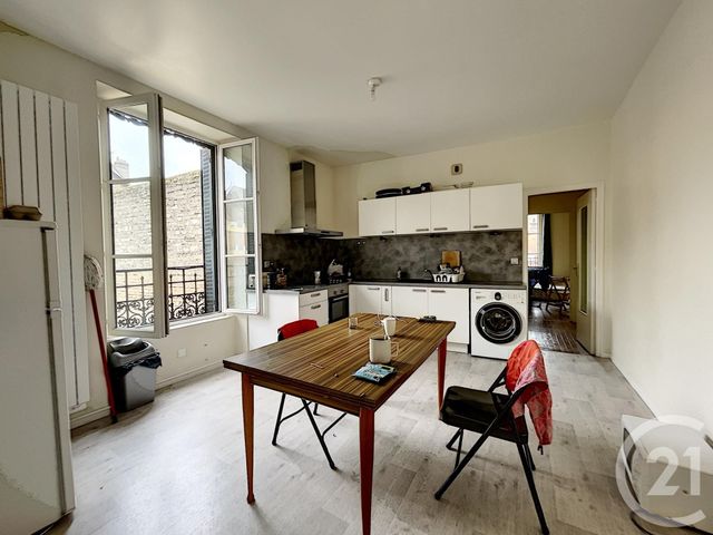 Appartement F5 à louer - 5 pièces - 118.0 m2 - TROYES - 10 - CHAMPAGNE-ARDENNE - Century 21 Lairé Immobilier