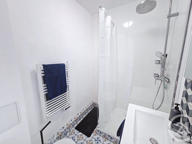 Appartement F1 à louer - 1 pièce - 27.1 m2 - TROYES - 10 - CHAMPAGNE-ARDENNE - Century 21 Lairé Immobilier