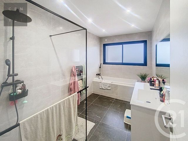 maison à vendre - 6 pièces - 220.76 m2 - TROYES - 10 - CHAMPAGNE-ARDENNE - Century 21 Lairé Immobilier