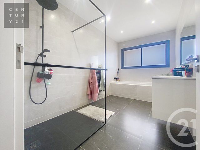 maison à vendre - 6 pièces - 220.76 m2 - TROYES - 10 - CHAMPAGNE-ARDENNE - Century 21 Lairé Immobilier