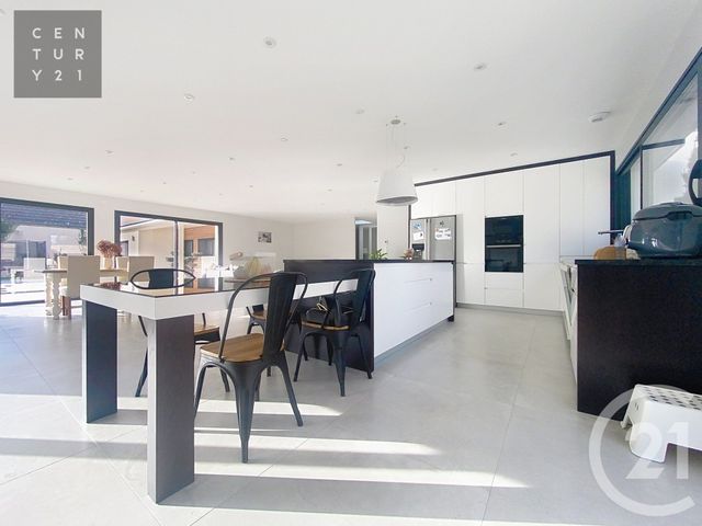 maison à vendre - 6 pièces - 220.76 m2 - TROYES - 10 - CHAMPAGNE-ARDENNE - Century 21 Lairé Immobilier