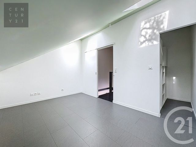 Appartement Loft à vendre - 3 pièces - 64.21 m2 - TROYES - 10 - CHAMPAGNE-ARDENNE - Century 21 Lairé Immobilier