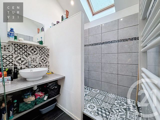 Appartement à vendre - 3 pièces - 64.21 m2 - TROYES - 10 - CHAMPAGNE-ARDENNE - Century 21 Lairé Immobilier