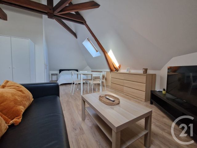 Appartement F1 à louer - 1 pièce - 21.54 m2 - STE SAVINE - 10 - CHAMPAGNE-ARDENNE - Century 21 Lairé Immobilier