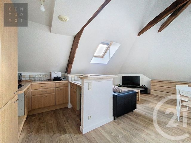 Appartement F1 à louer - 1 pièce - 21.54 m2 - STE SAVINE - 10 - CHAMPAGNE-ARDENNE - Century 21 Lairé Immobilier