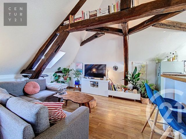 Appartement T2 à louer - 2 pièces - 53.16 m2 - TROYES - 10 - CHAMPAGNE-ARDENNE - Century 21 Lairé Immobilier