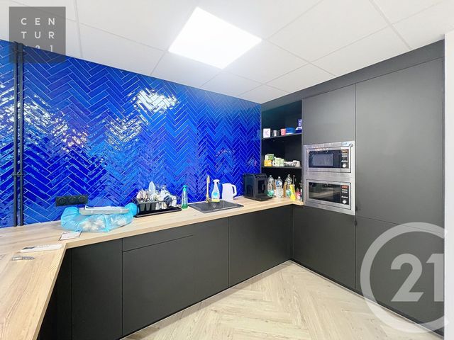 commerce à louer - 650.0 m2 - BREVIANDES - 10 - CHAMPAGNE-ARDENNE - Century 21 Lairé Immobilier