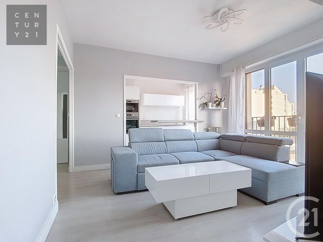 Appartement à vendre - 2 pièces - 45.08 m2 - TROYES - 10 - CHAMPAGNE-ARDENNE - Century 21 Lairé Immobilier