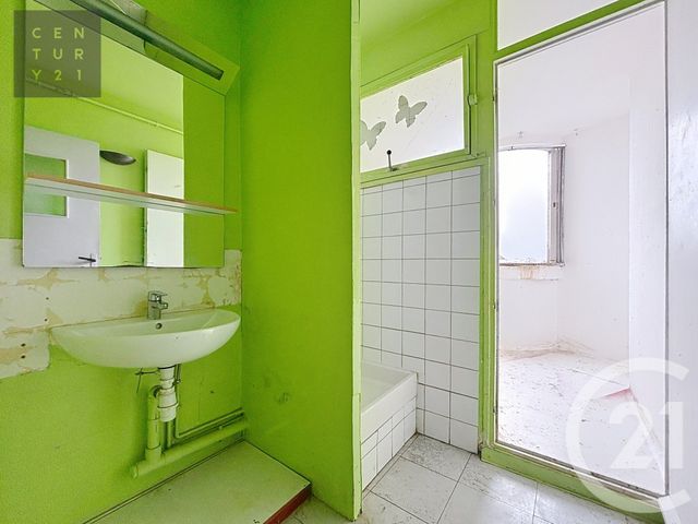 Appartement F3 à vendre - 3 pièces - 57.66 m2 - TROYES - 10 - CHAMPAGNE-ARDENNE - Century 21 Lairé Immobilier