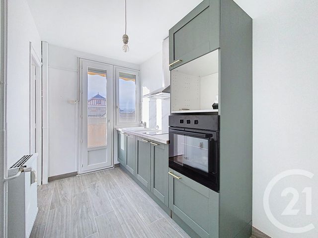 Appartement T2 à louer STE SAVINE