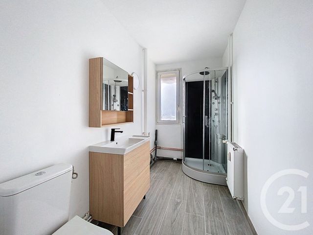 Appartement T2 à louer - 2 pièces - 46.51 m2 - STE SAVINE - 10 - CHAMPAGNE-ARDENNE - Century 21 Lairé Immobilier