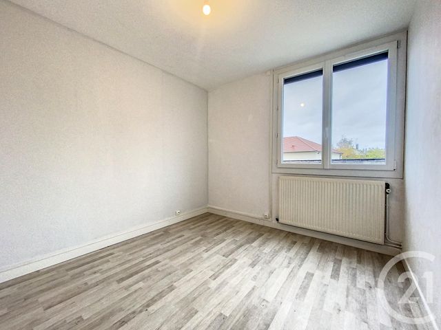 Appartement F3 à louer - 3 pièces - 57.0 m2 - TROYES - 10 - CHAMPAGNE-ARDENNE - Century 21 Lairé Immobilier