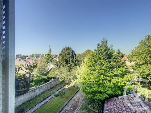 Appartement F2 à louer - 2 pièces - 45.0 m2 - STE SAVINE - 10 - CHAMPAGNE-ARDENNE - Century 21 Lairé Immobilier