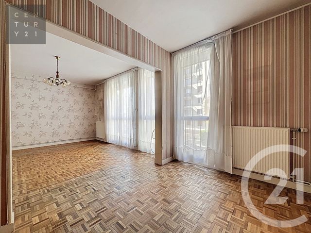 Appartement à vendre - 3 pièces - 60.35 m2 - TROYES - 10 - CHAMPAGNE-ARDENNE - Century 21 Lairé Immobilier