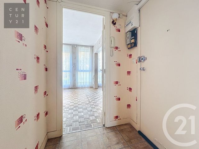 Appartement à vendre - 3 pièces - 60.35 m2 - TROYES - 10 - CHAMPAGNE-ARDENNE - Century 21 Lairé Immobilier