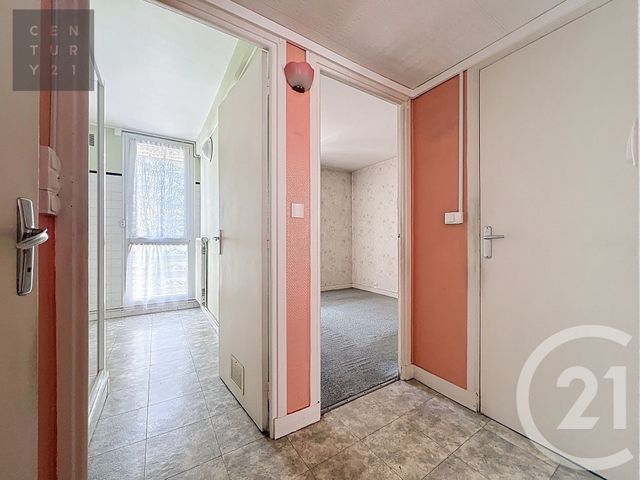 Appartement à vendre - 3 pièces - 60.35 m2 - TROYES - 10 - CHAMPAGNE-ARDENNE - Century 21 Lairé Immobilier