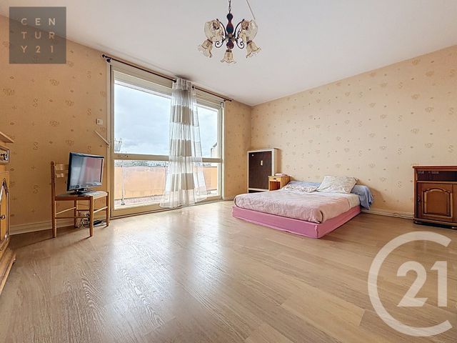 Appartement à vendre - 3 pièces - 62.36 m2 - TROYES - 10 - CHAMPAGNE-ARDENNE - Century 21 Lairé Immobilier
