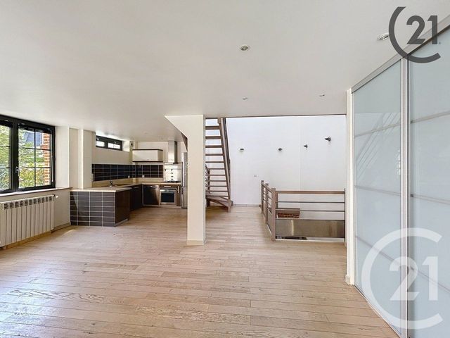 Appartement à louer - 4 pièces - 118.79 m2 - STE SAVINE - 10 - CHAMPAGNE-ARDENNE - Century 21 Lairé Immobilier