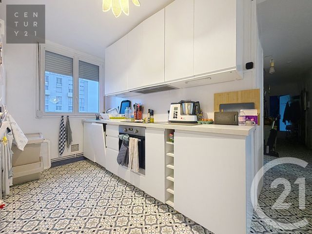 Appartement à vendre - 3 pièces - 69.64 m2 - TROYES - 10 - CHAMPAGNE-ARDENNE - Century 21 Lairé Immobilier