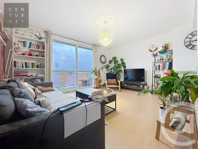 Appartement à vendre - 3 pièces - 69.64 m2 - TROYES - 10 - CHAMPAGNE-ARDENNE - Century 21 Lairé Immobilier