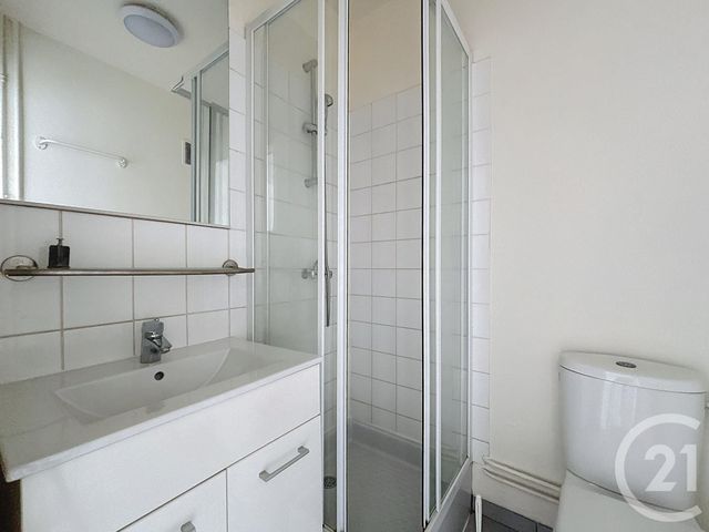 Appartement F1 à louer - 1 pièce - 25.8 m2 - TROYES - 10 - CHAMPAGNE-ARDENNE - Century 21 Lairé Immobilier