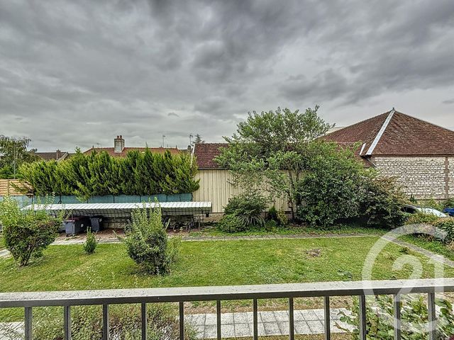 Appartement F1 à louer - 1 pièce - 25.8 m2 - TROYES - 10 - CHAMPAGNE-ARDENNE - Century 21 Lairé Immobilier