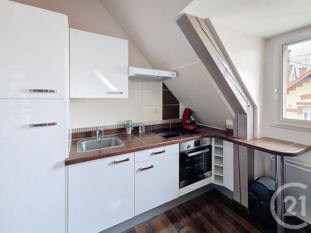 Appartement F2 bis à louer - 2 pièces - 24.14 m2 - TROYES - 10 - CHAMPAGNE-ARDENNE - Century 21 Lairé Immobilier