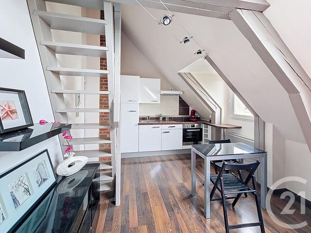 Appartement F2 bis à louer - 2 pièces - 24.14 m2 - TROYES - 10 - CHAMPAGNE-ARDENNE - Century 21 Lairé Immobilier