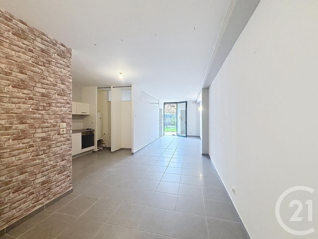 Appartement F2 à louer - 2 pièces - 50.0 m2 - TROYES - 10 - CHAMPAGNE-ARDENNE - Century 21 Lairé Immobilier