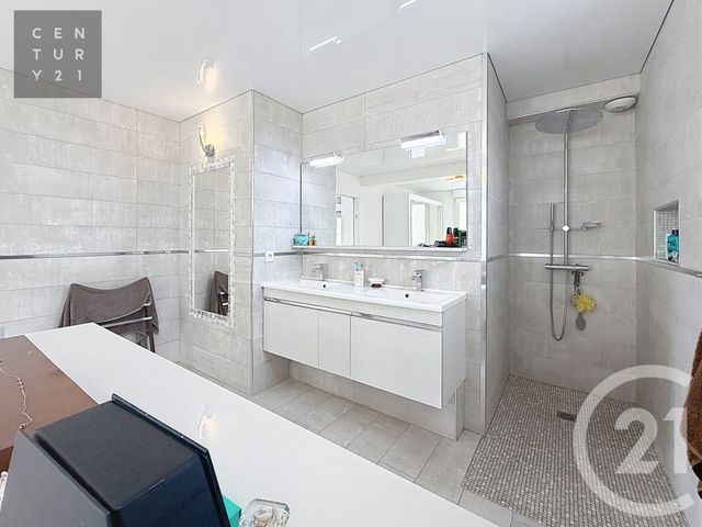 maison à vendre - 6 pièces - 150.0 m2 - ST PARRES AUX TERTRES - 10 - CHAMPAGNE-ARDENNE - Century 21 Lairé Immobilier