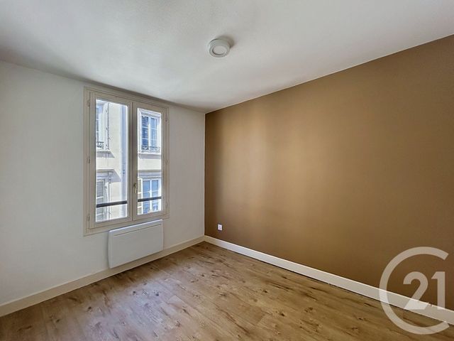 Appartement F6 à louer - 6 pièces - 130.0 m2 - TROYES - 10 - CHAMPAGNE-ARDENNE - Century 21 Lairé Immobilier