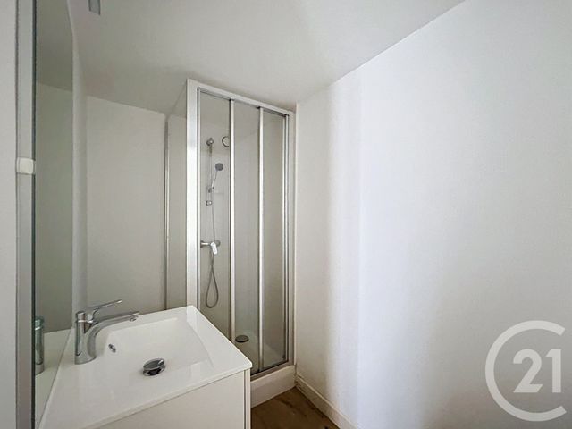 Appartement F6 à louer - 6 pièces - 130.0 m2 - TROYES - 10 - CHAMPAGNE-ARDENNE - Century 21 Lairé Immobilier