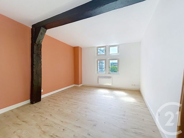 Appartement F6 à louer - 6 pièces - 130.0 m2 - TROYES - 10 - CHAMPAGNE-ARDENNE - Century 21 Lairé Immobilier