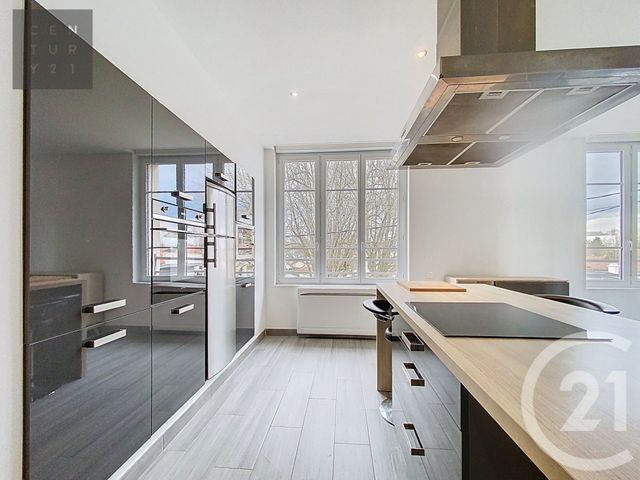 Appartement T2 à louer - 2 pièces - 54.5 m2 - TROYES - 10 - CHAMPAGNE-ARDENNE - Century 21 Lairé Immobilier