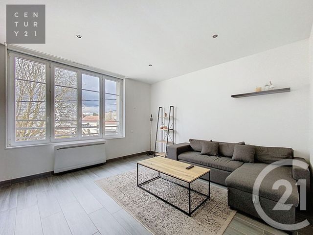 Appartement T2 à louer - 2 pièces - 54.5 m2 - TROYES - 10 - CHAMPAGNE-ARDENNE - Century 21 Lairé Immobilier