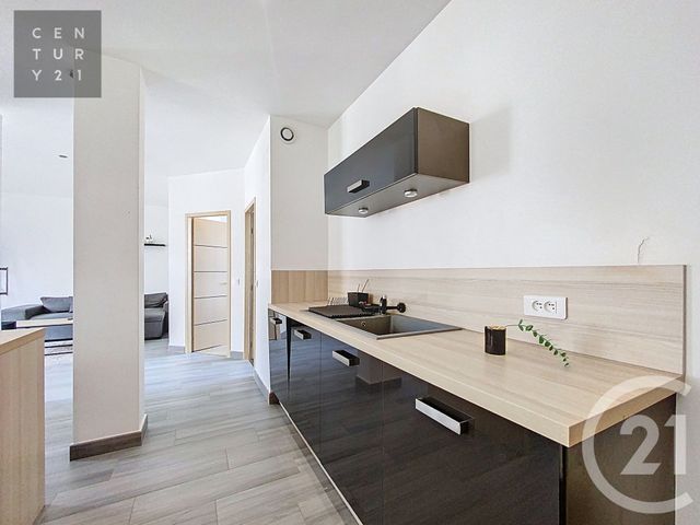 Appartement T2 à louer - 2 pièces - 54.5 m2 - TROYES - 10 - CHAMPAGNE-ARDENNE - Century 21 Lairé Immobilier