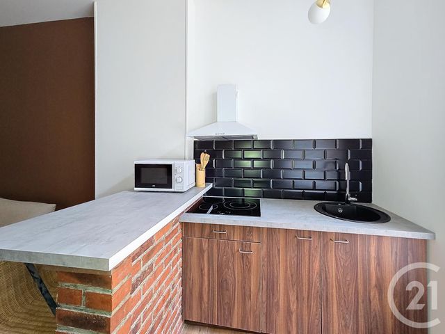 Appartement F2 à louer - 2 pièces - 25.2 m2 - TROYES - 10 - CHAMPAGNE-ARDENNE - Century 21 Lairé Immobilier