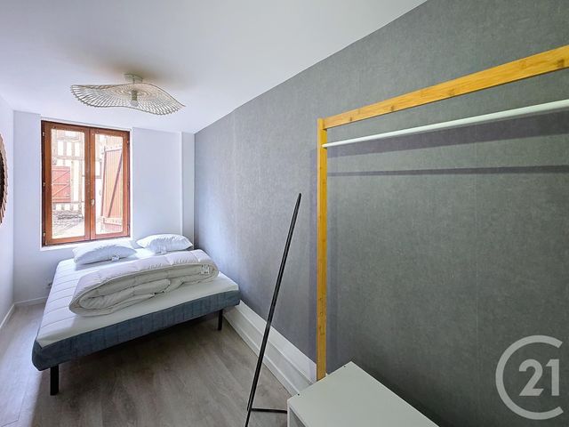 Appartement F2 à louer - 2 pièces - 25.2 m2 - TROYES - 10 - CHAMPAGNE-ARDENNE - Century 21 Lairé Immobilier