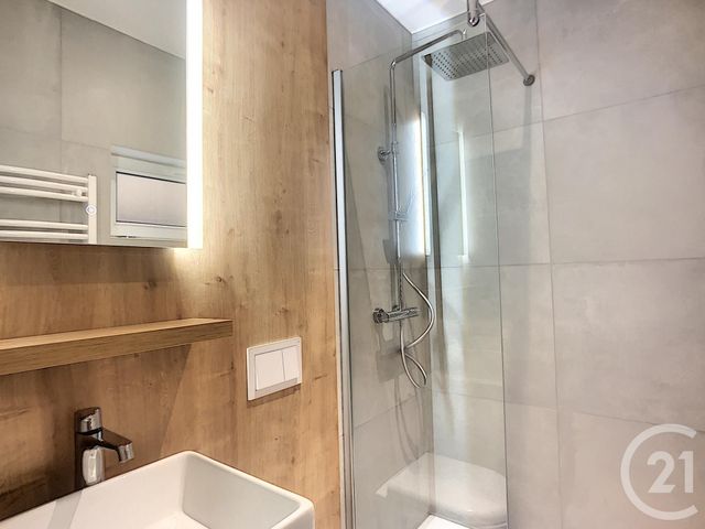 Appartement T1 à louer - 1 pièce - 24.0 m2 - TROYES - 10 - CHAMPAGNE-ARDENNE - Century 21 Lairé Immobilier