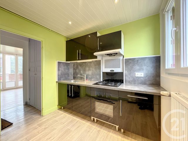 Appartement F3 à louer - 3 pièces - 55.0 m2 - LA CHAPELLE ST LUC - 10 - CHAMPAGNE-ARDENNE - Century 21 Lairé Immobilier