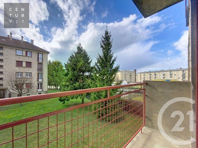 Appartement F3 à louer - 3 pièces - 55.0 m2 - LA CHAPELLE ST LUC - 10 - CHAMPAGNE-ARDENNE - Century 21 Lairé Immobilier