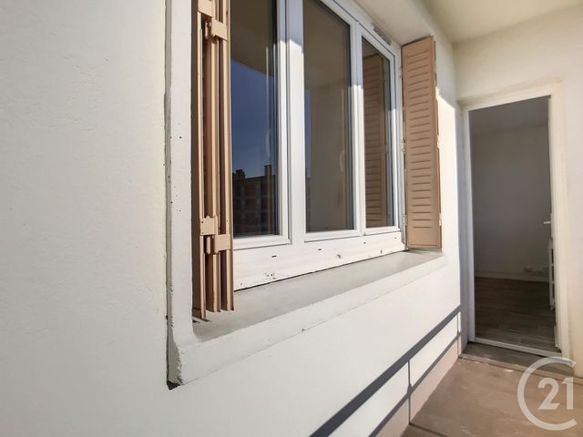 Appartement à vendre - 3 pièces - 53.0 m2 - TROYES - 10 - CHAMPAGNE-ARDENNE - Century 21 Lairé Immobilier