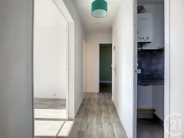 Appartement à vendre - 3 pièces - 53.0 m2 - TROYES - 10 - CHAMPAGNE-ARDENNE - Century 21 Lairé Immobilier