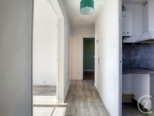 Appartement à vendre - 3 pièces - 53.0 m2 - TROYES - 10 - CHAMPAGNE-ARDENNE - Century 21 Lairé Immobilier