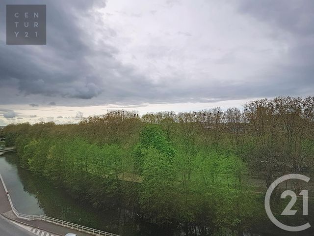 Appartement à vendre - 4 pièces - 80.67 m2 - TROYES - 10 - CHAMPAGNE-ARDENNE - Century 21 Lairé Immobilier